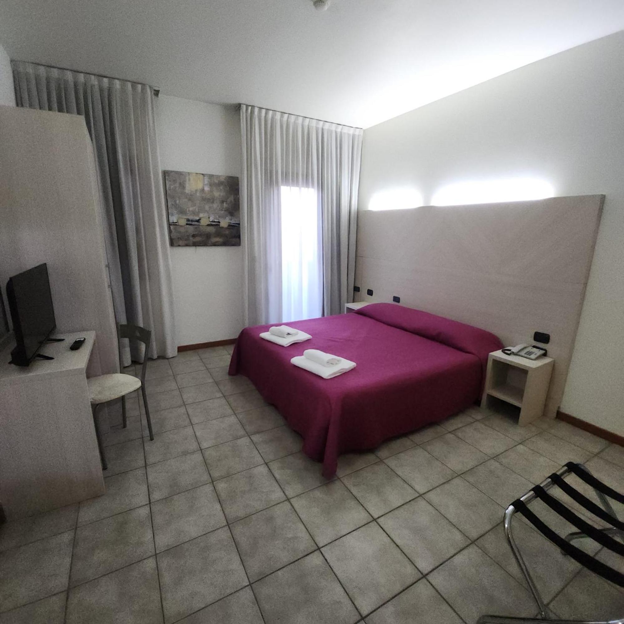 Ahr Hotel Villa Alighieri Стра Экстерьер фото