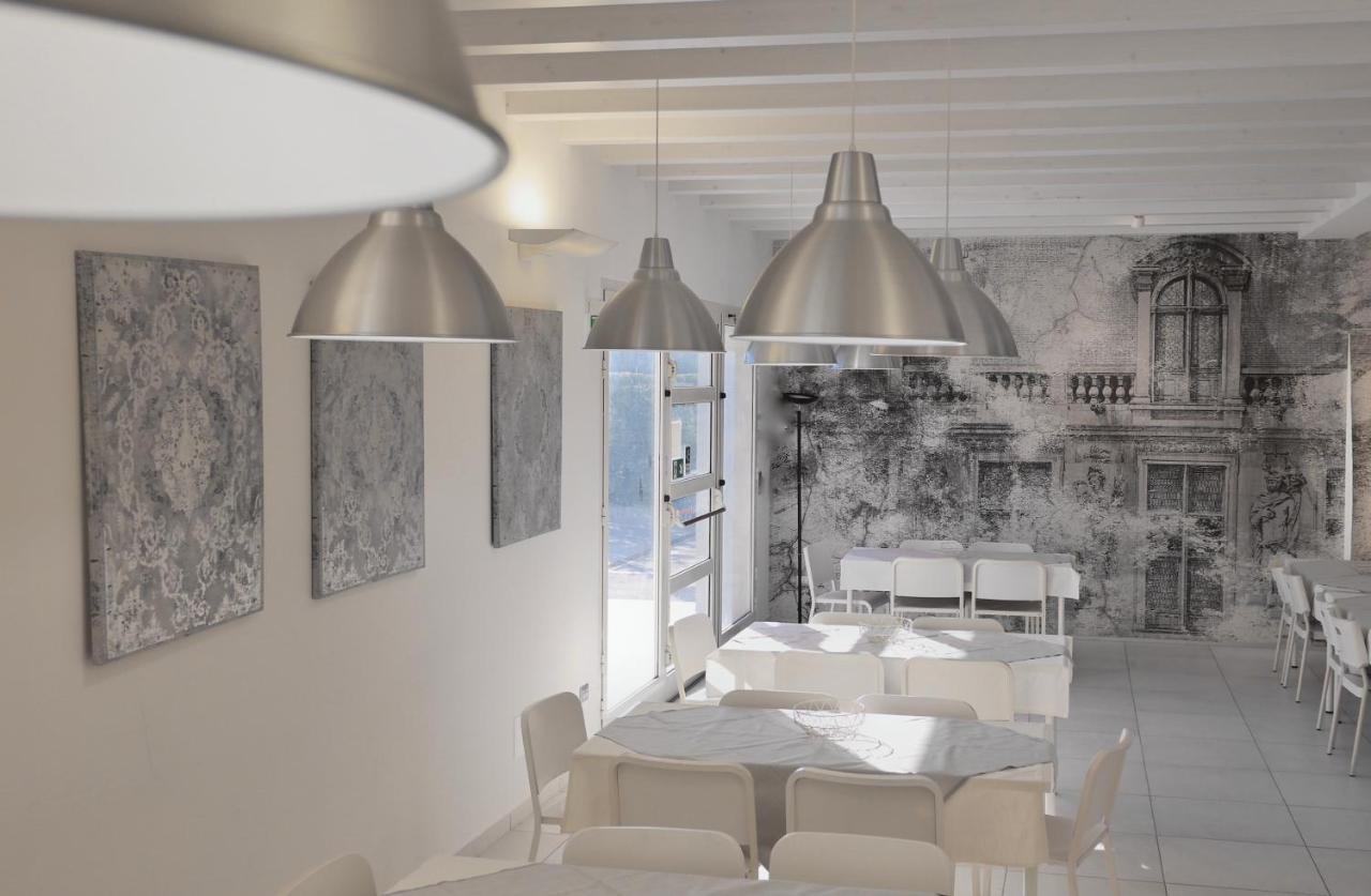 Ahr Hotel Villa Alighieri Стра Экстерьер фото